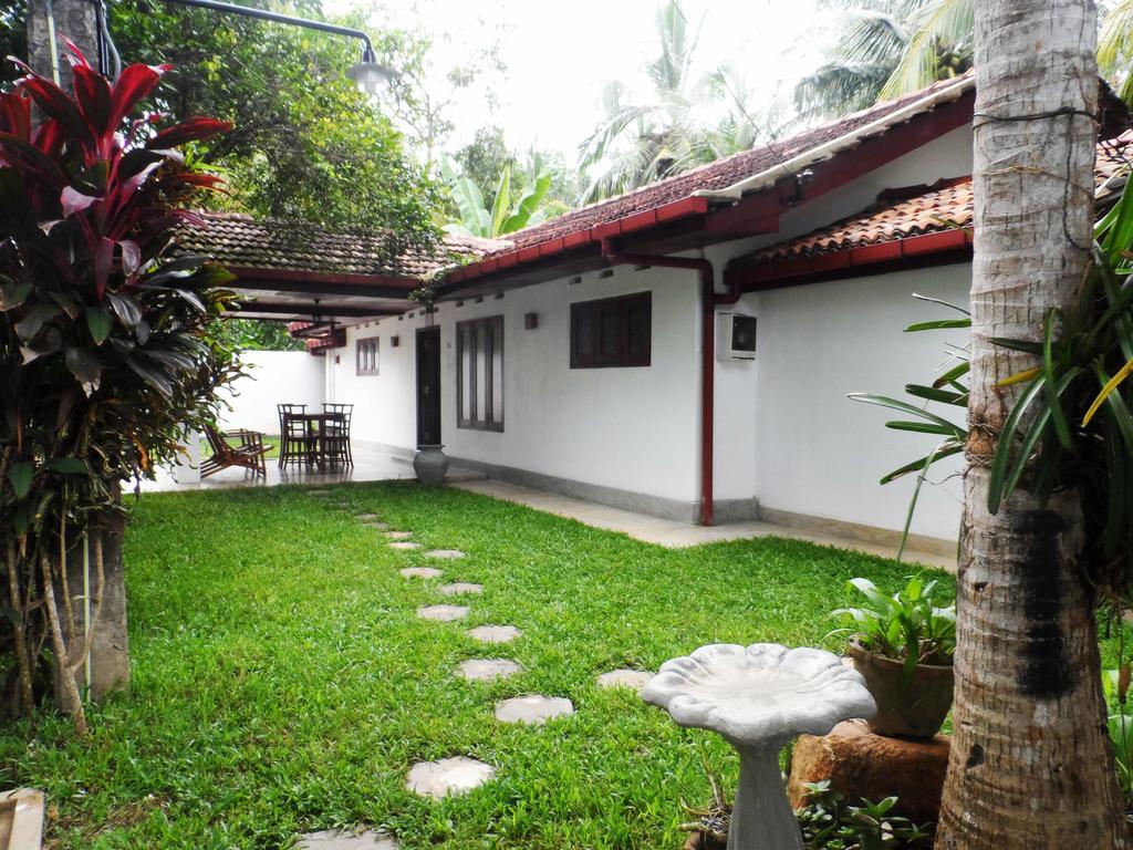 Summer Dew Villa تالب الغرفة الصورة