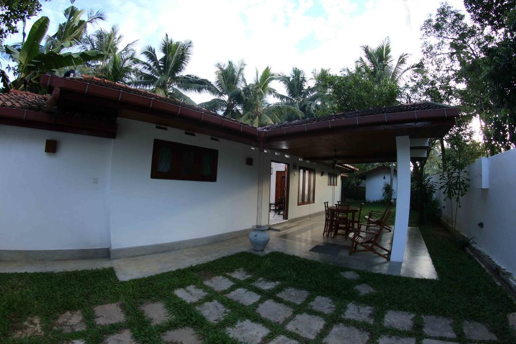 Summer Dew Villa تالب الغرفة الصورة
