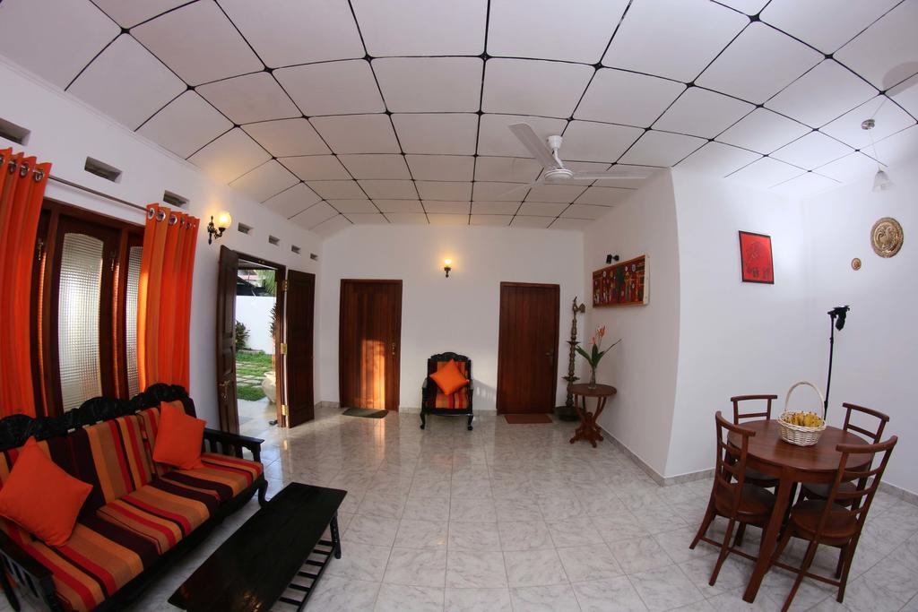 Summer Dew Villa تالب الغرفة الصورة