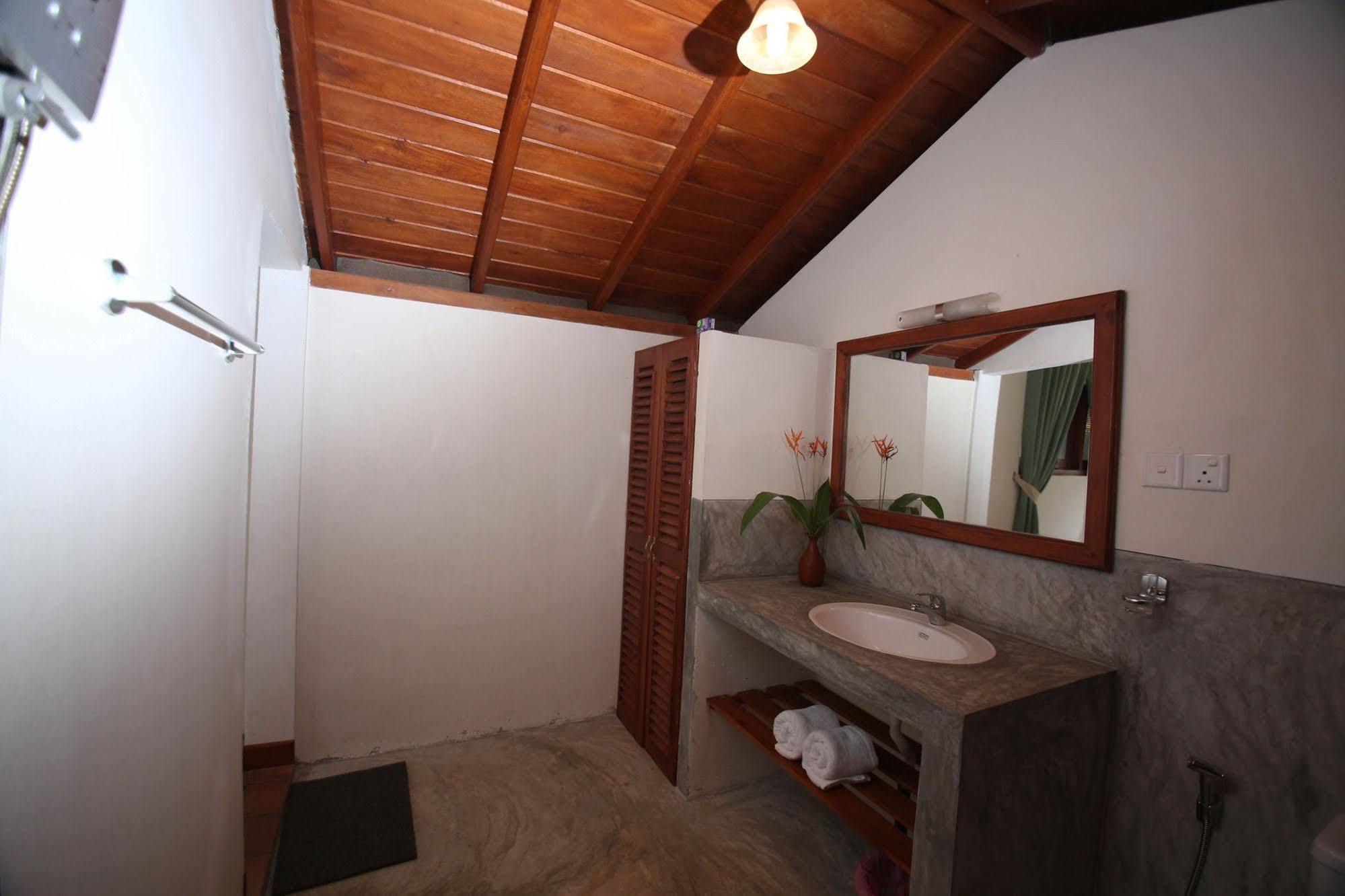 Summer Dew Villa تالب المظهر الخارجي الصورة